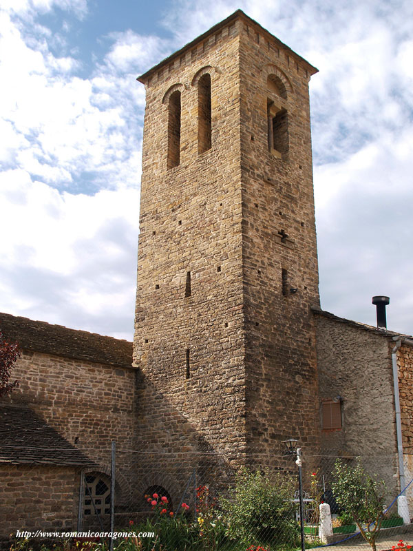 SILUETA DEL TEMPLO, DESDE EL ESTE